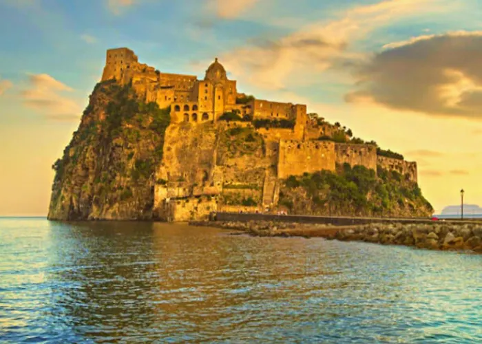 Villa To Ischia With Love